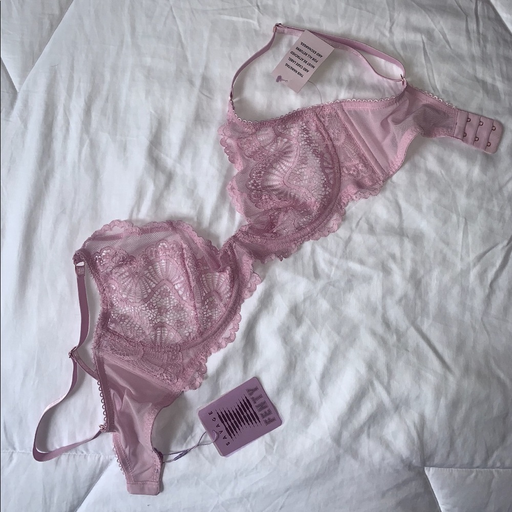 SAVAGE X FENTY Pink Lace Bra